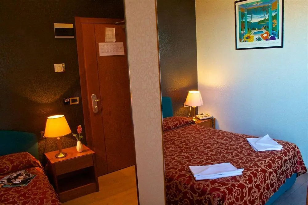 Hotel Kursaal Rimini 3*,