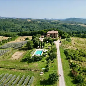 https://locanda-cugnanello.it-tuscanyhotel.com