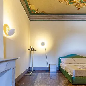  Apartament Casa Hygiea In Canton De' Fiori