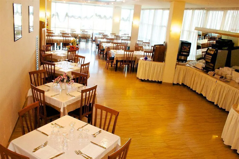Hotel Kursaal Rimini 3*,  Italia